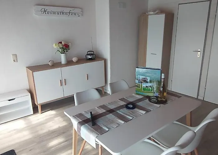 Gemuetliche Heimathafen شقة Schweiburg